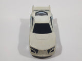 Maisto Street Speeder "Fresh Paint" White Die Cast Toy Car Vehicle