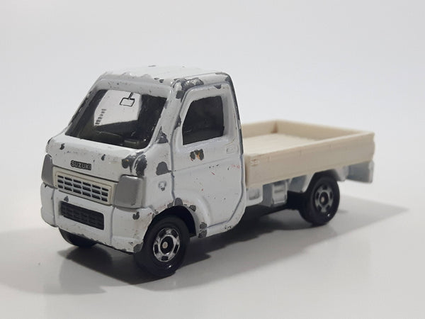 2003 Tomy Tomica No. 90 Suzuki Carry Truck White 1/55 Scale Die Cast Toy Car Vehicle