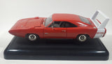 ERTL American Muscle 1969 Dodge Charger Daytona Hemi 1/18 Scale Die Cast Toy Car Vehicle on Display Stand with Minnesota Collector Plates