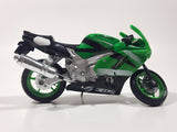 Maisto Kawasaki ZX SR Motor Cycle Green Die Cast Toy Car Vehicle Twisted Front Wheel Support 4 3/4" Long