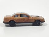 Unknown Brand Grizzly Bear Themed Brown Fur Texture Thin Metal Die Cast Toy Car Vehicle
