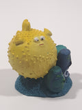 Disney Pixar Finding Nemo Bloat The Blowfish Character 2" Tall Toy Action Figure