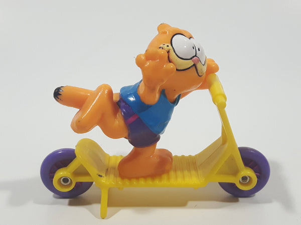1989 McDonald's Garfield Scooter Rider 2" Tall Toy Figure