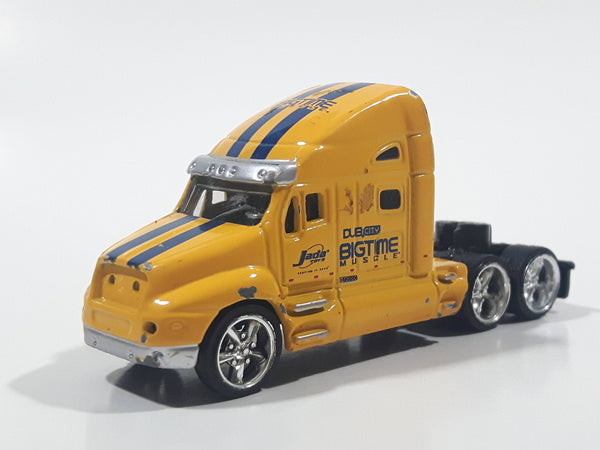 Jada Dub City Big Time Muscle Semi Tractor Truck Yellow Die Cast Toy Car Vehicle Busted Up