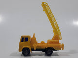 Maisto Yellow Ladder Service Truck Yellow Die Cast Toy Car Construction Equipment Machinery Vehicle