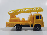 Maisto Yellow Ladder Service Truck Yellow Die Cast Toy Car Construction Equipment Machinery Vehicle