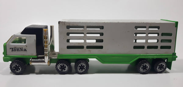 Vintage Tonka Semi Truck Livestock Horse Cattle Trailer Green and White Pressed Steel Die Cast Toy Car Vehicle