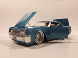 Jada Dub City No. 90609 1963 Lincoln Continental Blue 1/24 Scale Die Cast Toy Car Vehicle with Suicide Doors