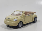 Maisto Volkswagen New Beetle Converible Light Yellow Beige Die Cast Toy Car Vehicle