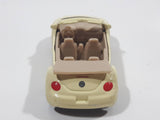 Maisto Volkswagen New Beetle Converible Light Yellow Beige Die Cast Toy Car Vehicle