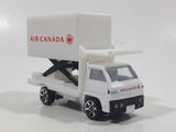 RealToy Air Canada Airlines Catering Airplane Loading Scissor Lift Container Truck White Die Cast Toy Car Vehicle