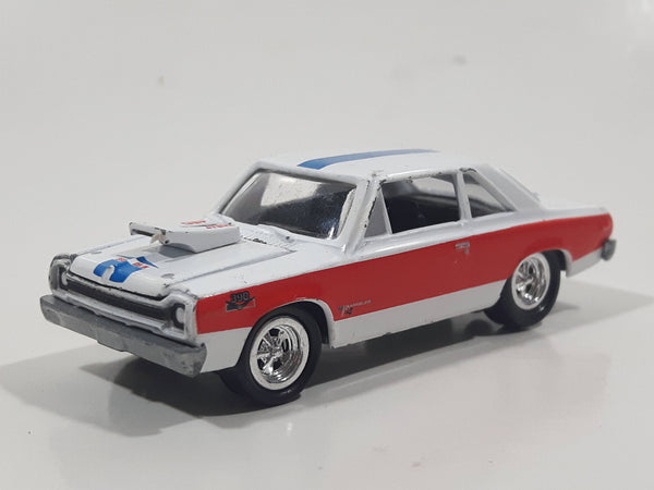 1997 Playing Mantis Johnny Lightning No. 003 1969 AMC Scrambler White Die Cast Toy Car Vehicle with Opening Hood
