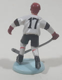 2002 DecoPac Big League Promotions Ice Hockey Player #17 Forward 2 1/2" Tall Plastic Toy Figure