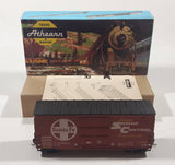 Athearn Santa Fe ATSF 14021 Box Car Super Shock Control A smoother ride Red Brown Plastic Model Train Car Vehicle In Box