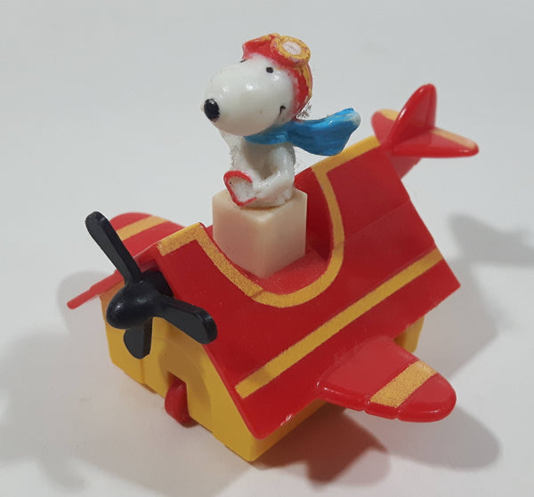 Vintage 1989 Peanuts Gang Pop Mobiles United Features Syndicate Snoopy Flying Ace Doghouse Plastic Toy McDonald's Happy Meals