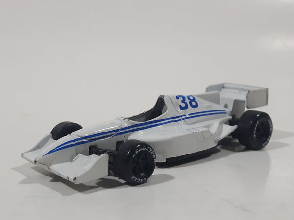Maisto F1 Indy Race Car Good Year Eagle Tires #38 White Die Cast Toy Car Vehicle