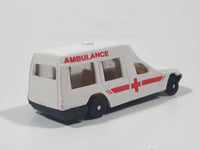 1995 NewRay Ambulance White HO Scale Plastic Die Cast Toy Car Vehicle