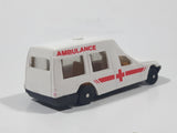 1995 NewRay Ambulance White HO Scale Plastic Die Cast Toy Car Vehicle