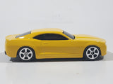 2008 Maisto Speed Wheels 2006 Chevrolet Camaro Concept Yellow Die Cast Toy Car Vehicle 1:64 Scale