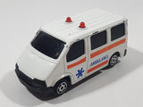 Majorette Sonic Flashers No. 243 Ford Transit Van Ambulance White Die Cast Toy Car Vehicle