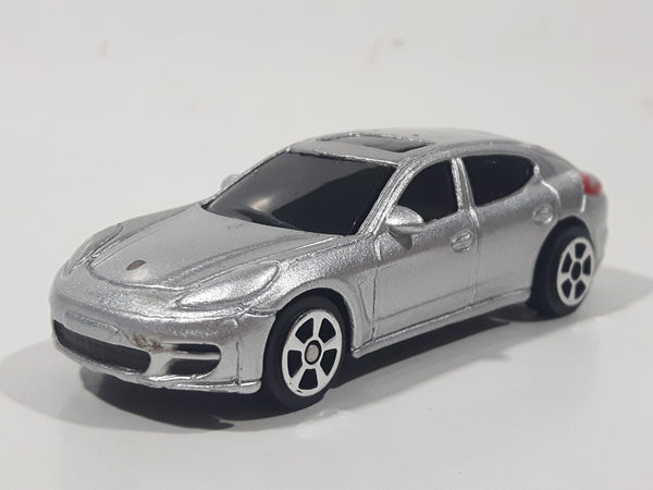 Maisto Porsche Panamera Turbo Silver Grey Die Cast Toy Car Vehicle