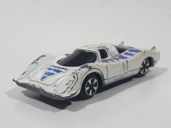 Vintage Uniborn Porsche 917 White Die Cast Toy Car Vehicle Made in Hong Kong