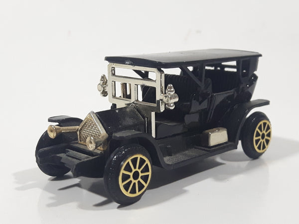 Vintage Reader's Digest High Speed Corgi Oakland Black No. 303 Classic Die Cast Toy Antique Car Vehicle