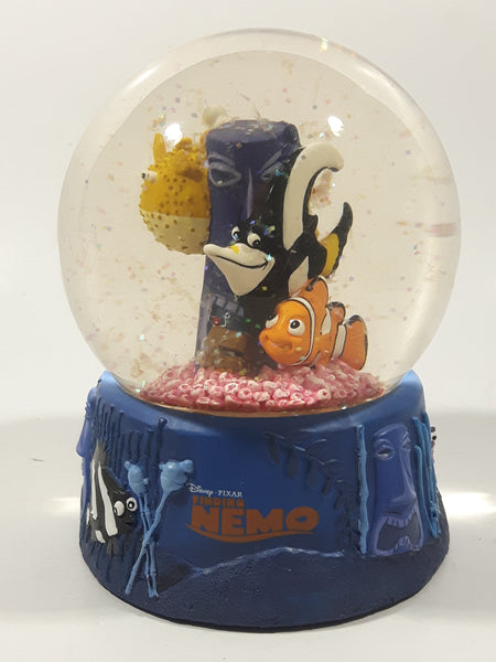 Disney Pixar Finding Nemo Movie Film Themed 5" Tall Resin Snow Globe