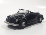 Unknown Brand No. 8602 Volkswagen Beetle Convertible Black 1/35 Scale Die Cast Toy Car Vehicle with Opening Doors Missing Parts