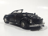 Unknown Brand No. 8602 Volkswagen Beetle Convertible Black 1/35 Scale Die Cast Toy Car Vehicle with Opening Doors Missing Parts