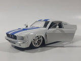 Jada Big Time Muscle No. 91385 1967 Shelby GT-500 White with Blue Stripes 1/32 Scale Die Cast Toy Car Vehicle with Opening Doors