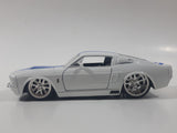 Jada Big Time Muscle No. 91385 1967 Shelby GT-500 White with Blue Stripes 1/32 Scale Die Cast Toy Car Vehicle with Opening Doors