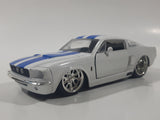 Jada Big Time Muscle No. 91385 1967 Shelby GT-500 White with Blue Stripes 1/32 Scale Die Cast Toy Car Vehicle with Opening Doors