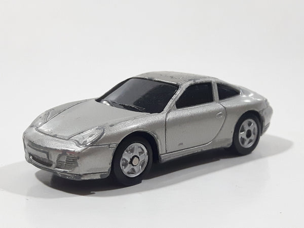 Maisto Porsche 911 Carrera 4S Silver Grey Die Cast Toy Car Vehicle