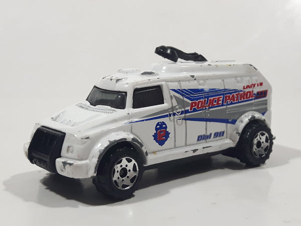 2001 Matchbox Police Robot Truck White Die Cast Toy Car Surveillance Vehicle
