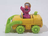 1997 Tyco Matchbox Sesame Street Animal Bull Dozer Front End Loader Yellow 3 1/4" Long Toy Vehicle