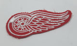Detroit Red Wings NHL Hockey Team Logo 1 1/4 x 2 3/4" Embroidered Fabric Sports Patch Badge