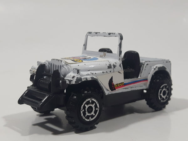 Vintage Faie Off Road Jeep CJ 7 White Die Cast Toy Car Vehicle