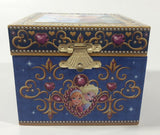 2013 Disney Parks Frozen Elsa and Anna Wind Up Musical Jewelry Box Plays "Let It Go"