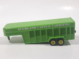 Maisto Countryside Farm & Field Overland Cattle Carriers Livestock Trailer Green Die Cast Toy Car Vehicle with Opening Rear Gate