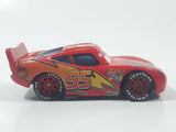Disney Pixar Cars Lightning McQueen #95 Red Die Cast Toy Race Car Vehicle H6046