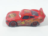 Disney Pixar Cars Lightning McQueen #95 Red Die Cast Toy Race Car Vehicle H6046