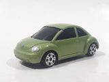 Maisto VW Volkswagen New Beetle Green Die Cast Toy Car Vehicle