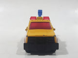 2002 Matchbox Service Station GMC Wrecker Tow Truck Rapid Rescue Yellow Die Cast Toy Car Vehicle