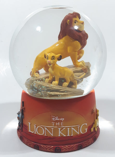 Hallmark Disney The Lion King Simba Musafa 5 1/4" Tall Resin Snow Globe