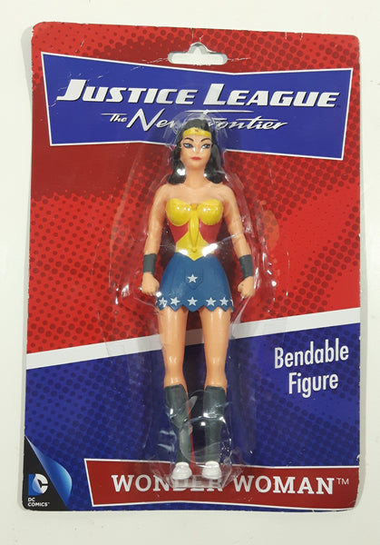 2016 NJ Croce DC Comics Justice Leage The New Frontier Wonder Woman 5 3/4" Tall Toy Bendable Figure New in Package