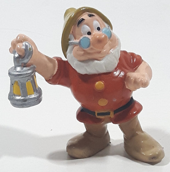 Applause Disney Snow White and the Seven Dwarfs Doc 2" Tall PVC Toy Figure