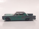 Vintage 1970s Lesney Matchbox Series No. 31 Lincoln Continental Green Blue Die Cast Toy Car Vehicle