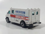 1989 Hot Wheels Workhorses American Ambulance White Die Cast Toy Car Emergency Paramedics Rescue Vehicle with Opening Rear Doors