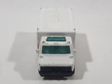 1989 Hot Wheels Workhorses American Ambulance White Die Cast Toy Car Emergency Paramedics Rescue Vehicle with Opening Rear Doors
